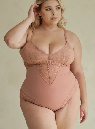 Sculpting Lace Shapewear Bodysuit