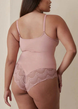 Sculpting Lace Shapewear Bodysuit