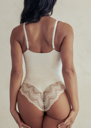 Sculpting Lace Shapewear Bodysuit