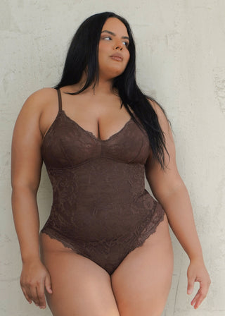 Shaping Lace Shapewear Bodysuit