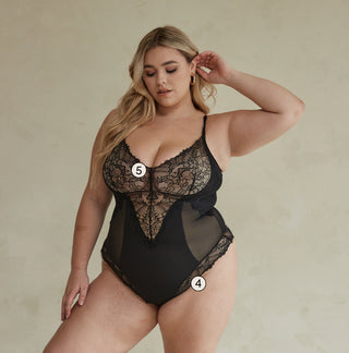 Image showing 2 features of our signature shapewear shapesuits with lace. Seamless design, relieves your shoulders with no dig straps.