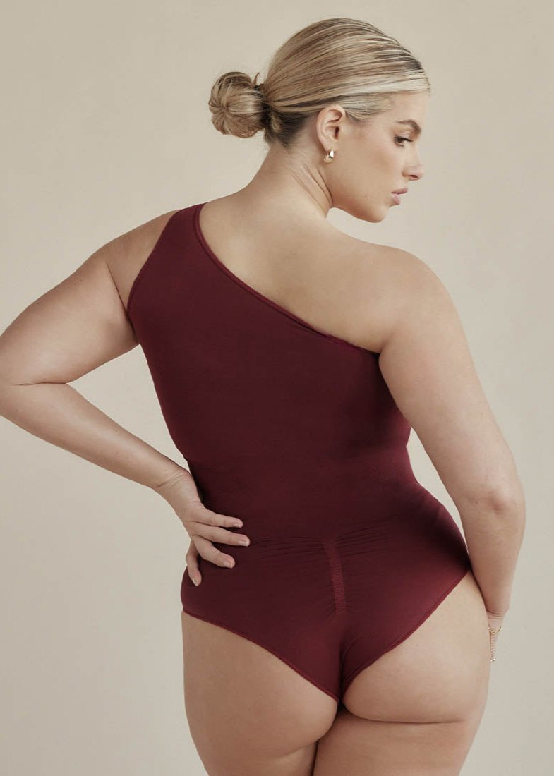 One Shoulder Butter Sculpt® Seamless Shapewear Bodysuit – Pinsy Shapewear One Shoulder Butter Sculpt® Seamless Shapewear Bodysuit – Pinsy Shapewear