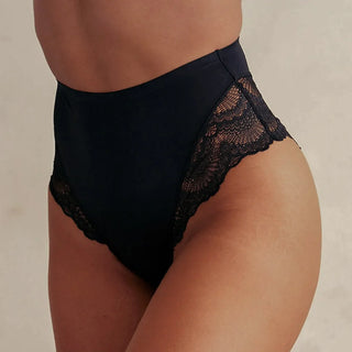 Woman wearing Pinsy Shapewear High-Waist Smoothing Black Lace Hipster Panty
